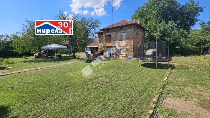 Продава КЪЩА, област Велико Търново, с. Лесичери • 25000 € / 48895.75 лв. • 68214447 1