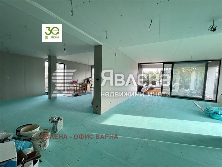 Продава КЪЩА, гр. Варна, м-т Манастирски рид, снимка 9 - Къщи - 52998806