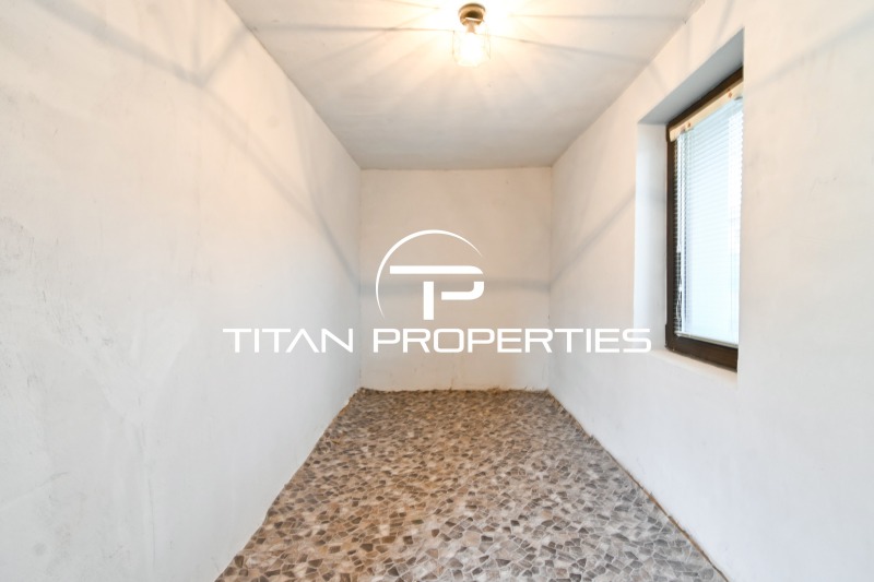 Продава КЪЩА, гр. София, с. Долни Пасарел, снимка 2 - Къщи - 53152226