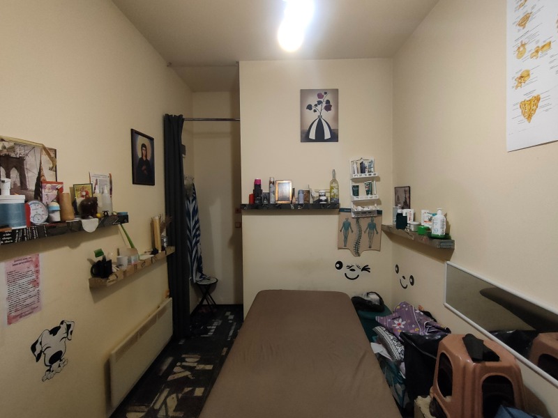 Продава МАГАЗИН, гр. Варна, Окръжна болница-Генерали, снимка 2 - Магазини - 52815994