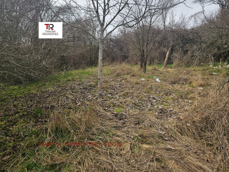 Продава ПАРЦЕЛ, с. Николаево, област Перник