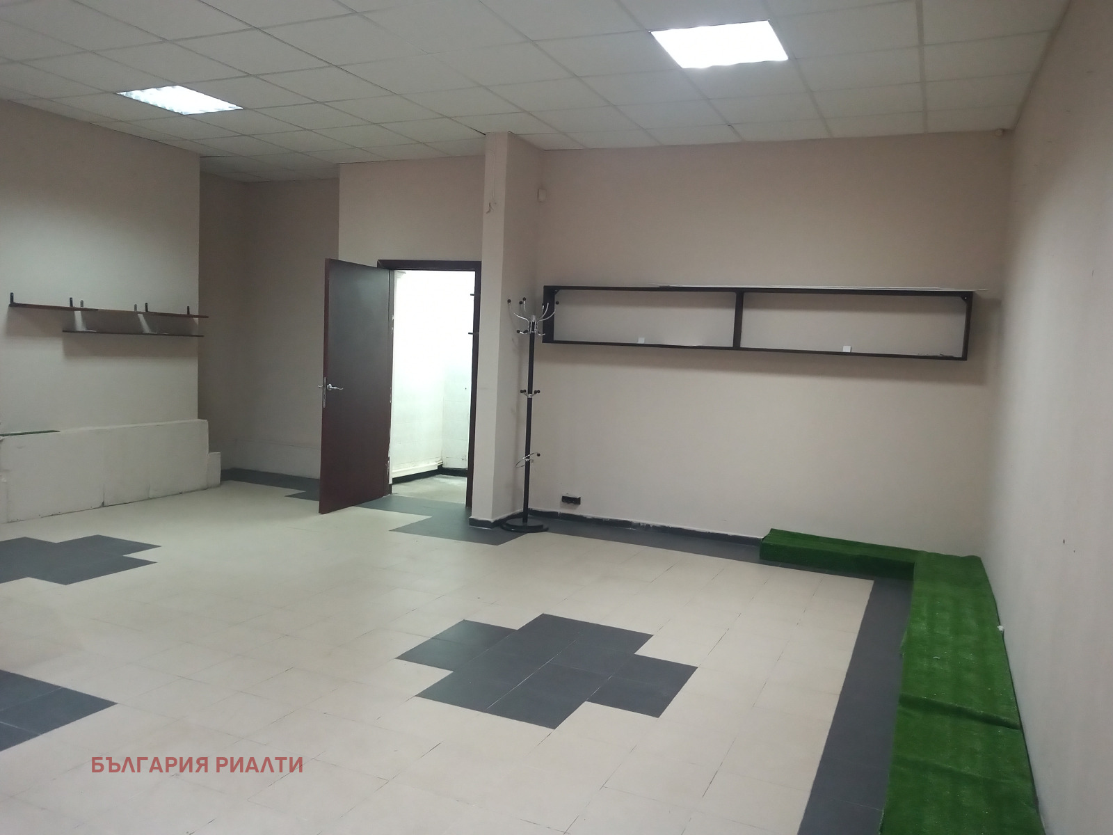 Продава ОФИС, гр. София, Банишора, снимка 3 - Офиси - 55784611