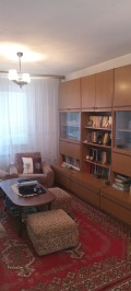 Продава КЪЩА, област Пазарджик, гр. Белово • 189000 € / 369651.87 лв. • 52768185 1