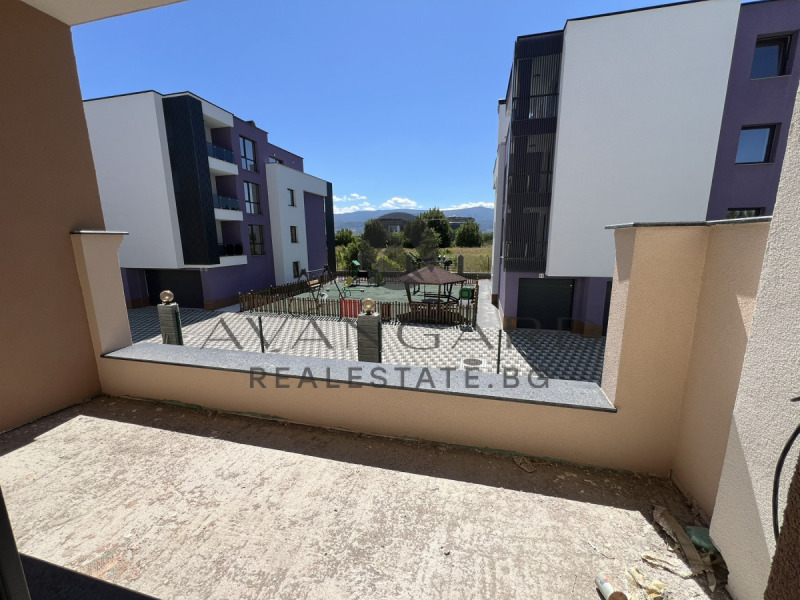 Na prodej  1 ložnice Plovdiv , Ostromila , 60 m2 | 82639964 - obraz [8]
