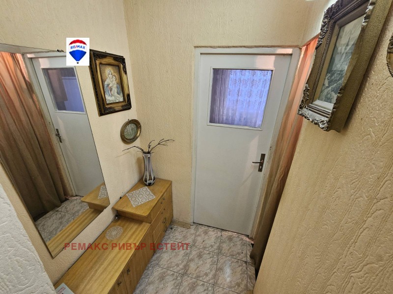 Продава 3-СТАЕН, гр. Русе, Възраждане, снимка 8 - Aпартаменти - 48517136