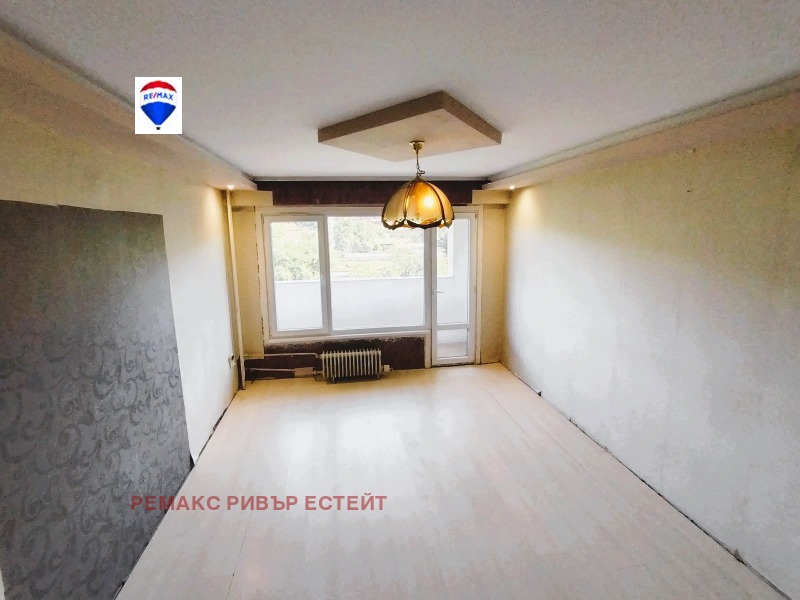 Продава  3-стаен, град Русе, Родина 2 • 90 900 € • ID 44948077 — holmes.bg - [1] 