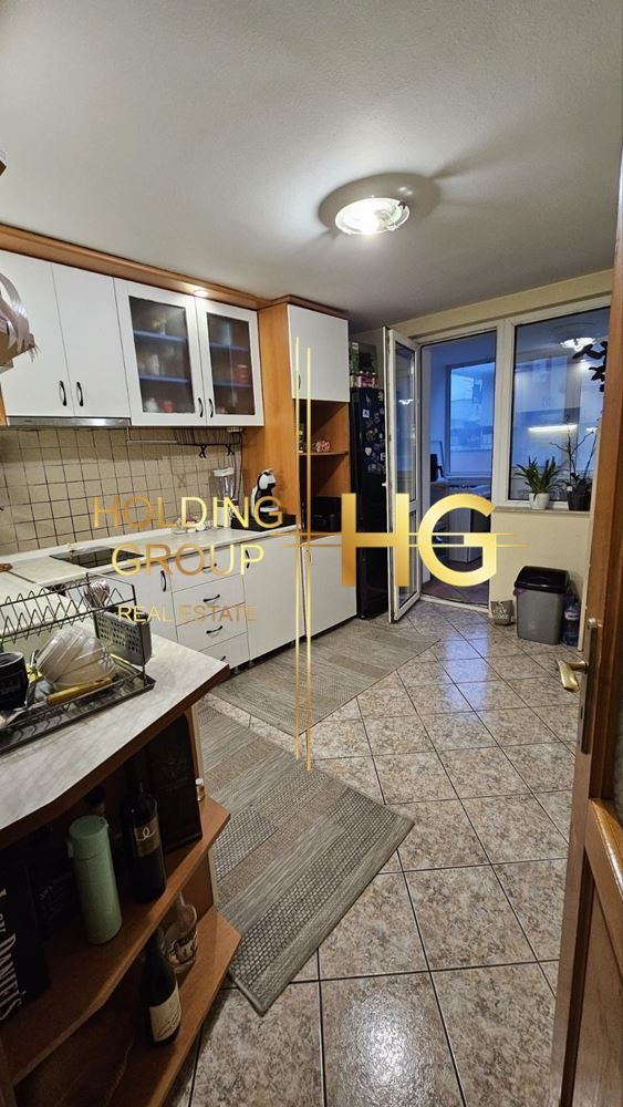 Продава 4-СТАЕН, гр. Варна, Център, снимка 3 - Апартаменти - 53529145