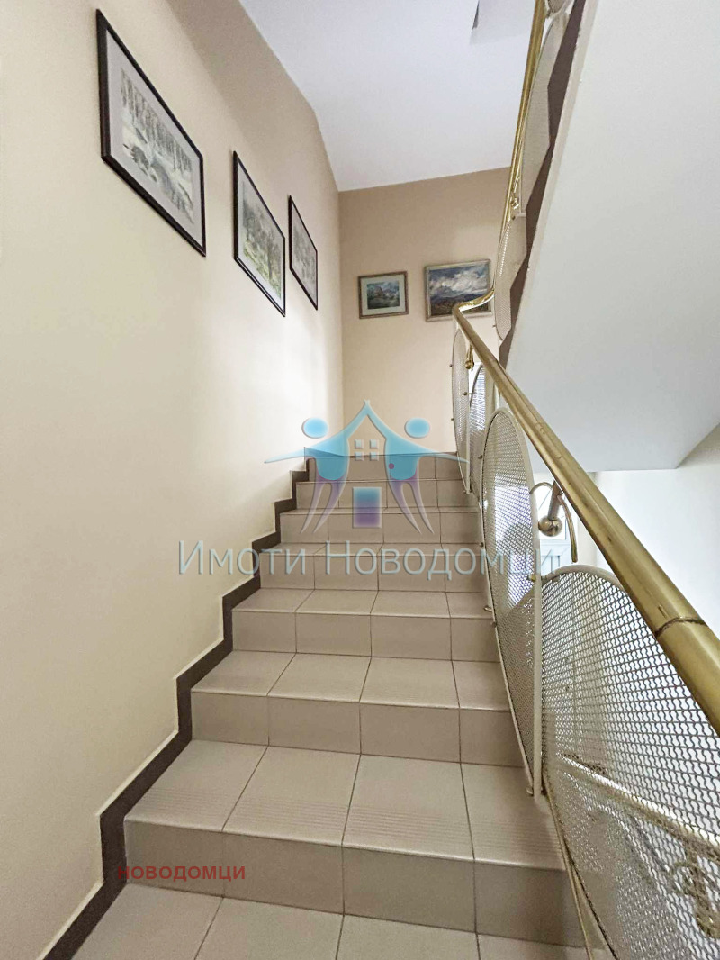 Продава  Етаж от къща град Шумен , Център , 131 кв.м | 75430250 - изображение [7]