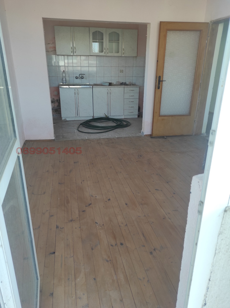 Продава КЪЩА, с. Братаница, област Пазарджик, снимка 9 - Къщи - 52780018