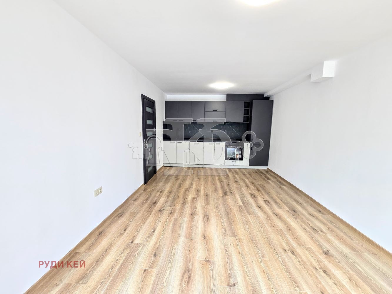 Продава 3-СТАЕН, гр. Варна, Трошево, снимка 2 - Апартаменти - 54565752