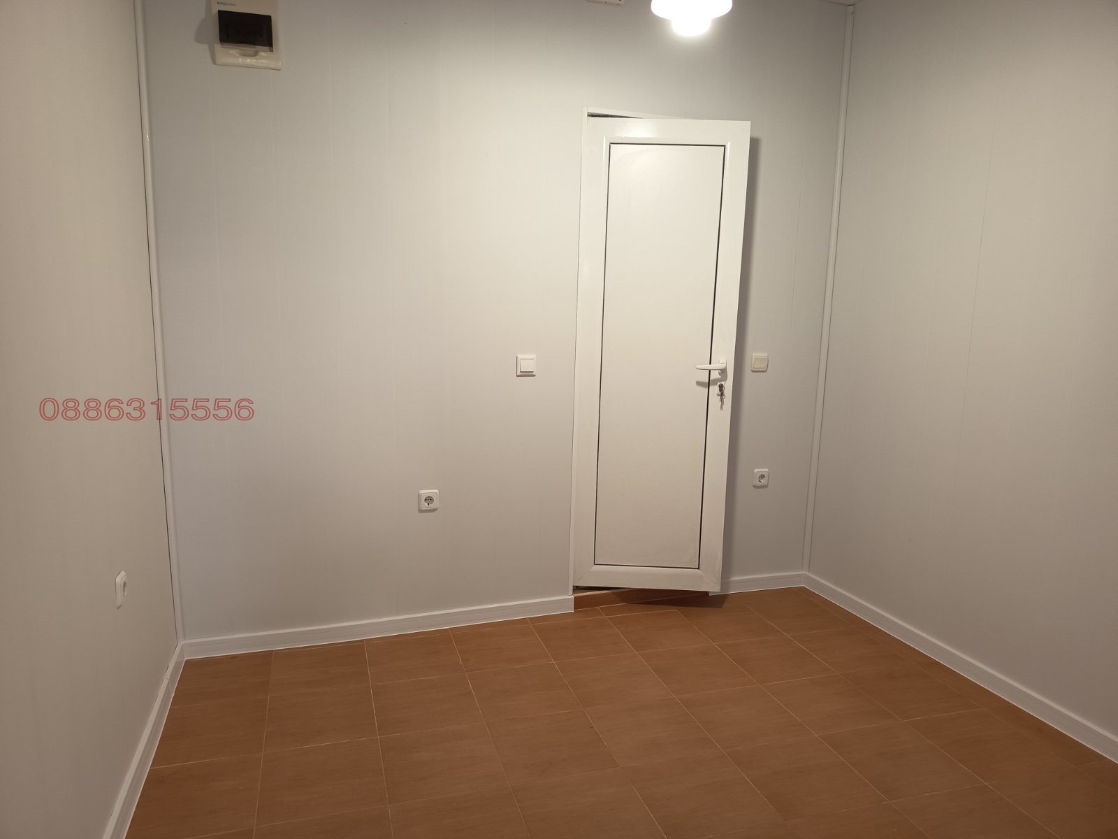 Продава МАГАЗИН, гр. Варна, Колхозен пазар, снимка 2 - Магазини - 54125063