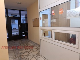 3 slaapkamers Tsentar, Sofia 9