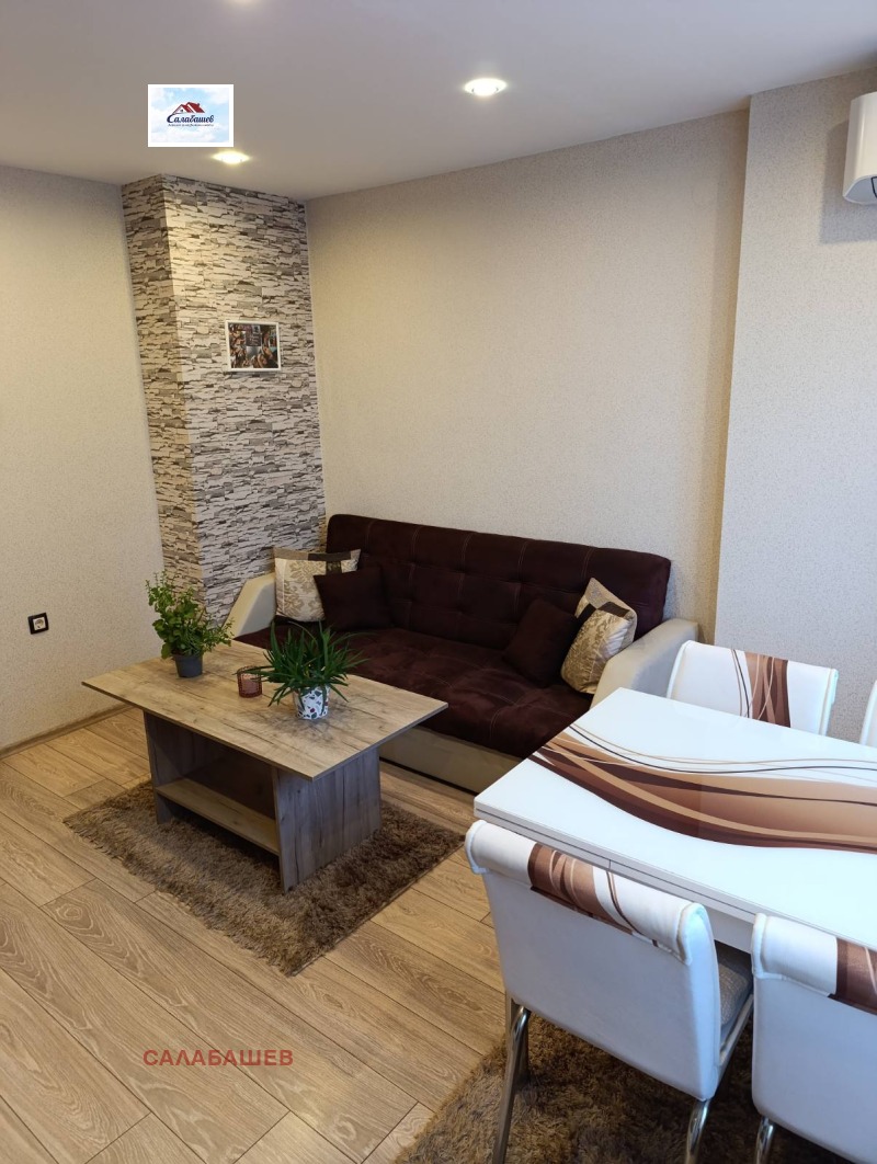 Продава  2-стаен град Пазарджик , Център , 61 кв.м | 49608840 - изображение [3]