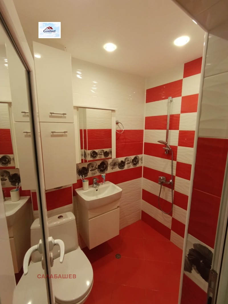 Продава  2-стаен град Пазарджик , Център , 61 кв.м | 49608840 - изображение [9]