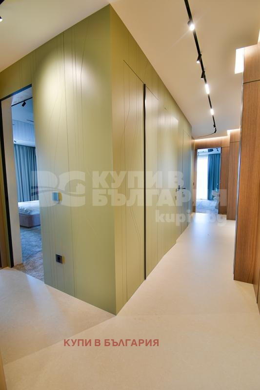 На продаж  3 кімнатна Варна , к.к. Св.Св. Константин и Елена , 266 кв.м | 36487778 - зображення [3]