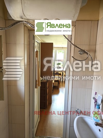 Продава КЪЩА, гр. София, Модерно предградие, снимка 13 - Къщи - 48950977