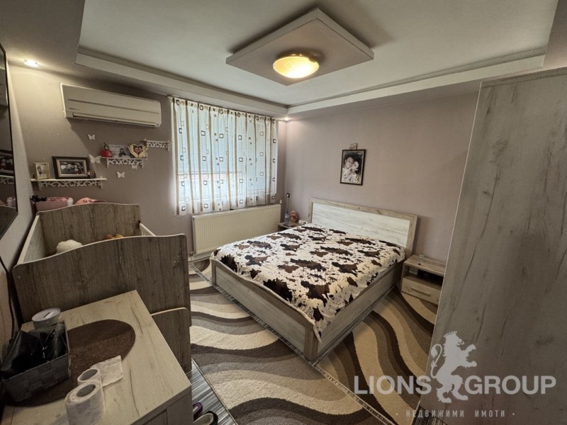 Till salu  Hus region Varna , Suvorovo , 142 kvm | 61932079 - bild [9]