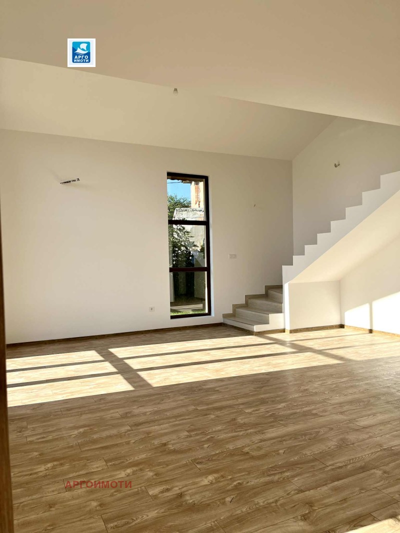 Te koop  Huis regio Boergas , Tankovo , 164 m² | 19876005 - afbeelding [9]