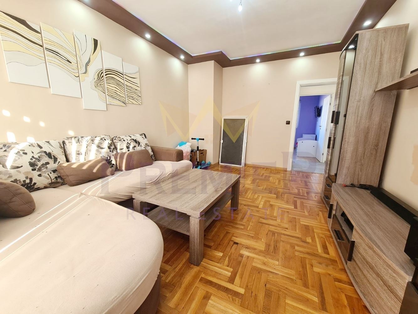 Продава 3-СТАЕН, гр. Варна, Кайсиева градина