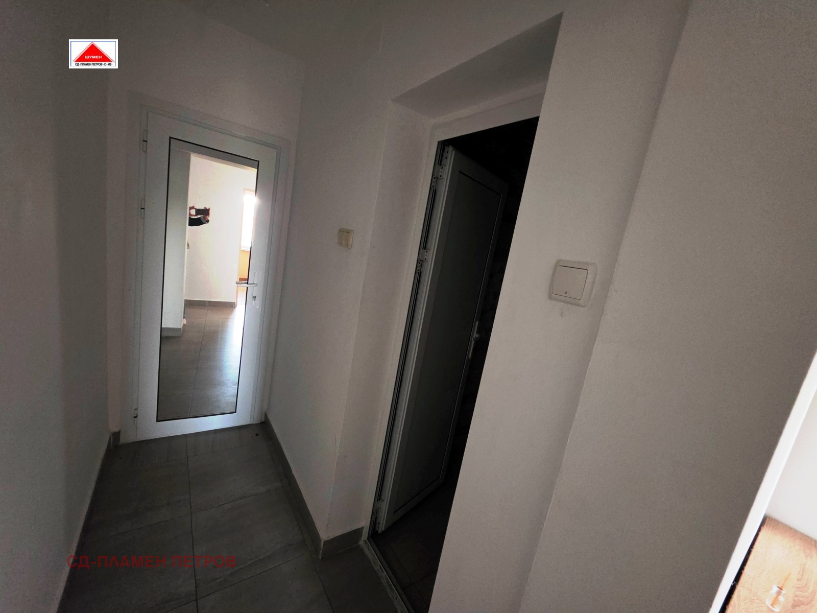 Продава 3-СТАЕН, гр. Шумен, Център, снимка 14 - Апартаменти - 56478808