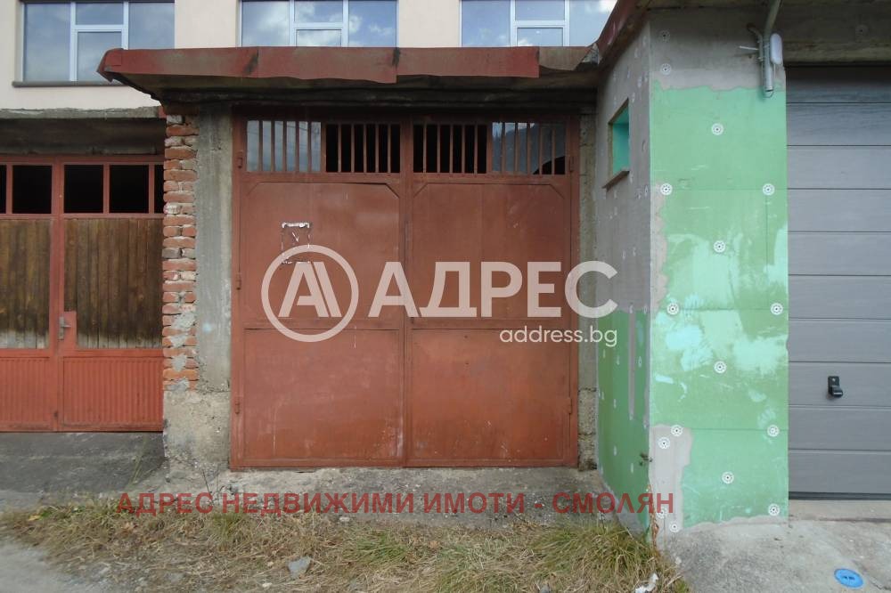 Продава ЕТАЖ ОТ КЪЩА, гр. Смолян, Стар център, снимка 13 - Етаж от къща - 55996116