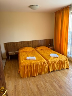 1 chambre k.k. Slantchev bryag, région Bourgas 5