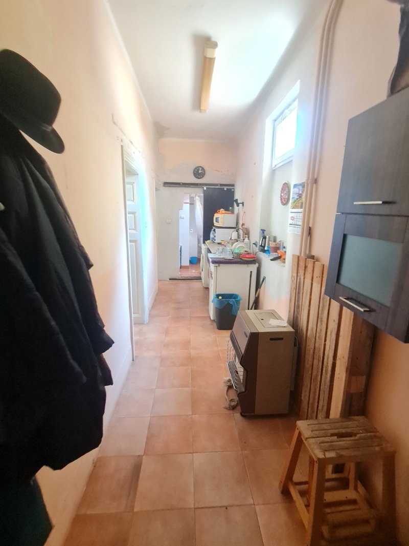 Te koop  1 slaapkamer Sofia , Tsentar , 70 m² | 17017376 - afbeelding [3]