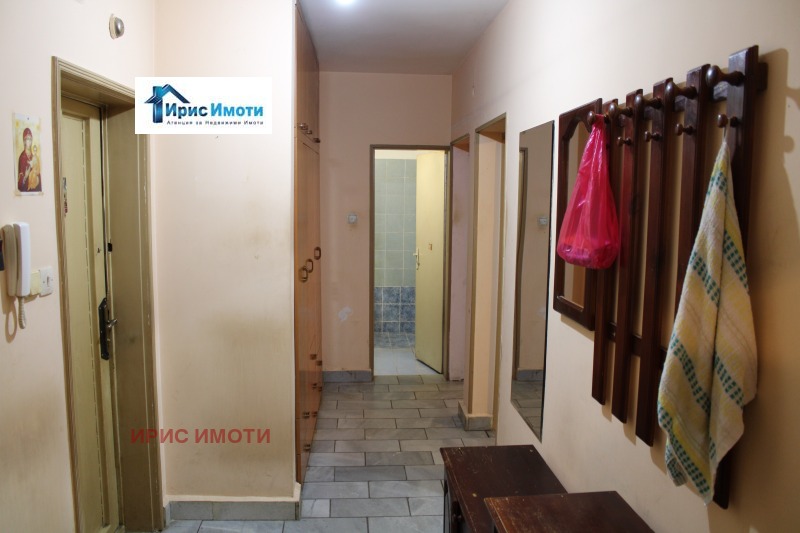 Продава  3-стаен град София , Карпузица , 120 кв.м | 56733022 - изображение [11]