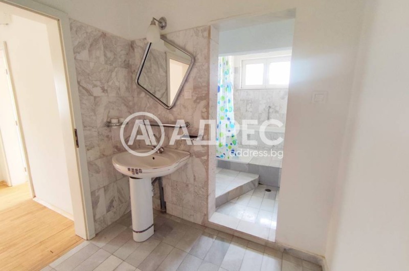 Продава МНОГОСТАЕН, гр. София, Гоце Делчев, снимка 9 - Апартаменти - 52286170