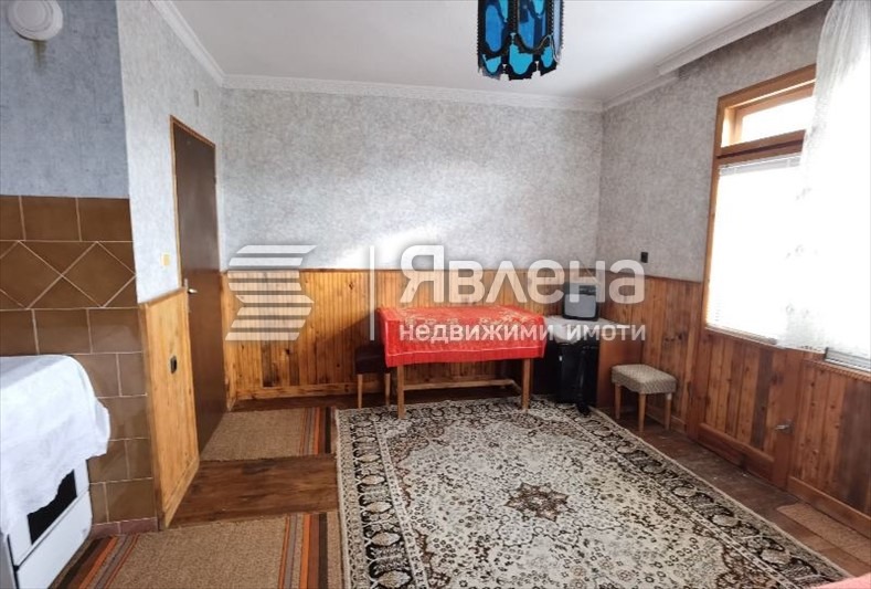 Продава КЪЩА, с. Падеш, област Благоевград, снимка 15 - Къщи - 47285492