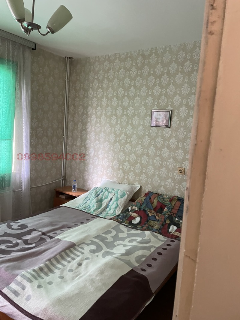 Продава КЪЩА, с. Гълъбник, област Перник, снимка 14 - Къщи - 53499029