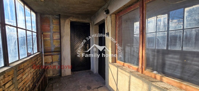 Продава ВИЛА, с. Слънчево, област Варна, снимка 5 - Вили - 52599539