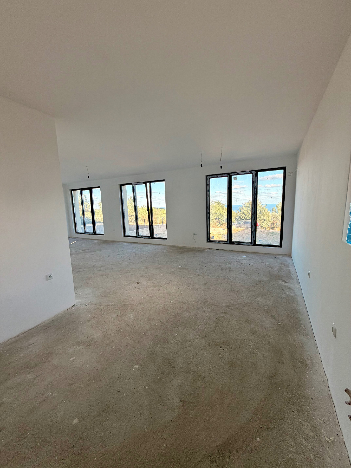 Продава КЪЩА, гр. Варна, м-т Акчелар, снимка 3 - Къщи - 49673308