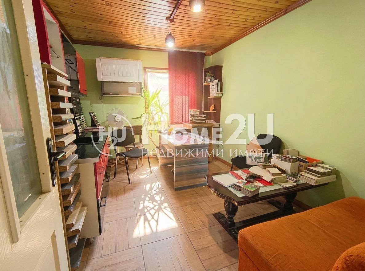 Продава КЪЩА, гр. Провадия, област Варна, снимка 9 - Къщи - 53873253