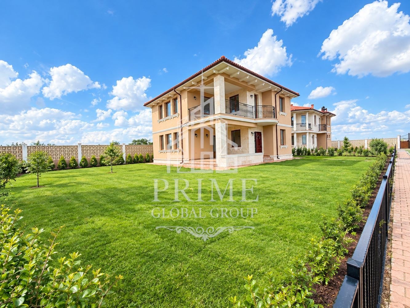 Продава КЪЩА, гр. Поморие, област Бургас
