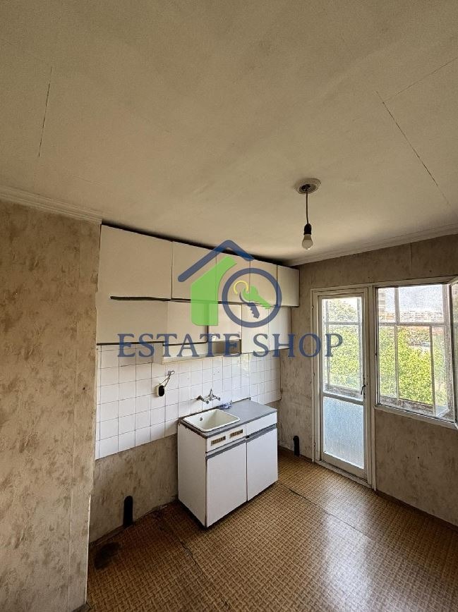 For Sale  1 bedroom Plovdiv , Izgrev , 64 sq.m | 87202070 - image [2]