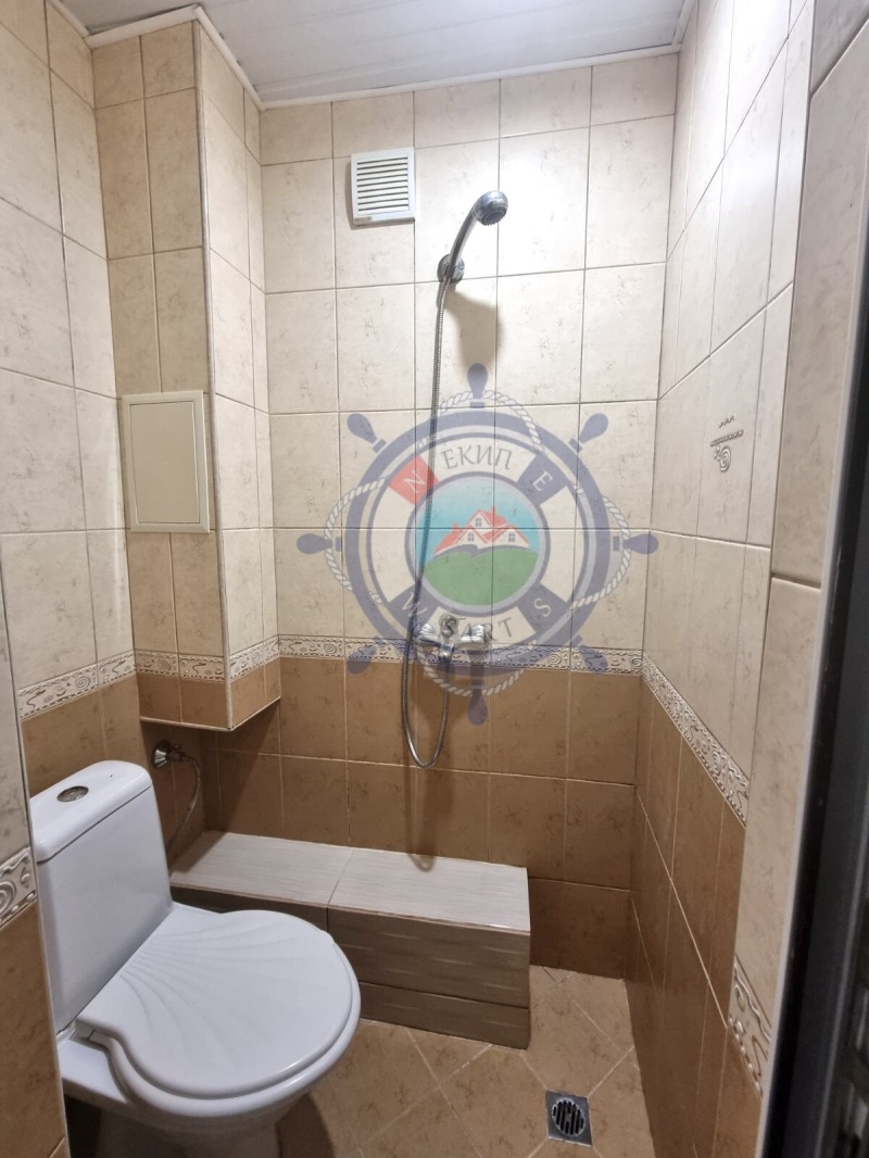 Продава  3-стаен град Варна , Младост 2 , 109 кв.м | 47591415 - изображение [16]