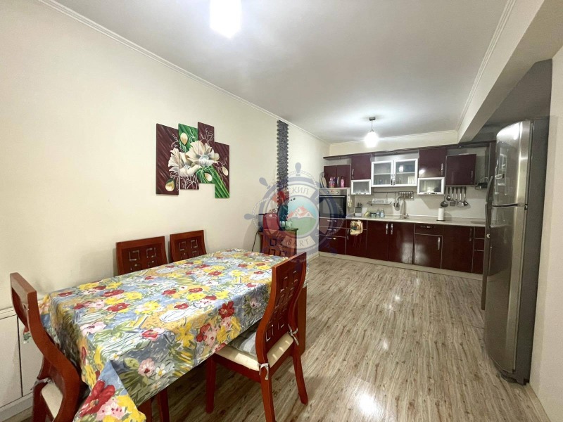 Продава  3-стаен град Варна , Младост 2 , 109 кв.м | 47591415 - изображение [4]