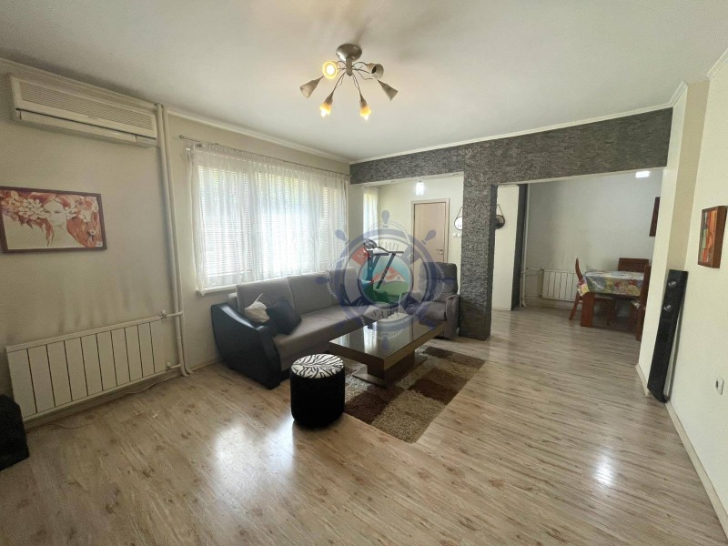 Продава  3-стаен град Варна , Младост 2 , 109 кв.м | 47591415 - изображение [3]