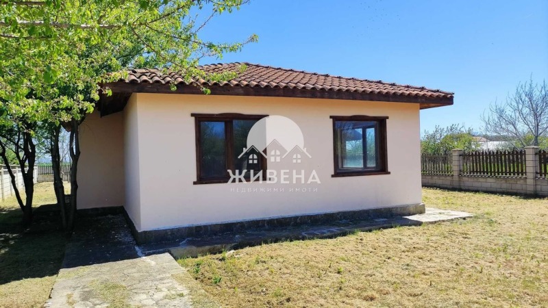 Продава КЪЩА, с. Селце, област Добрич, снимка 3 - Къщи - 50227206