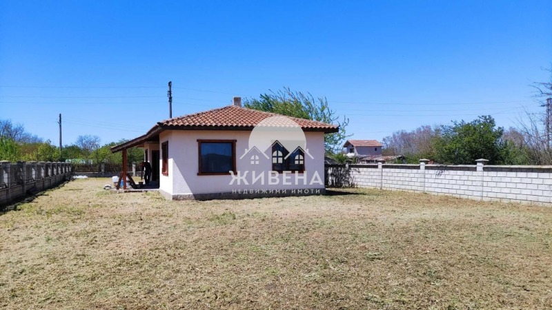 Продава КЪЩА, с. Селце, област Добрич, снимка 4 - Къщи - 50227206