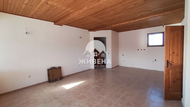 Продава КЪЩА, с. Селце, област Добрич, снимка 7 - Къщи - 50227206