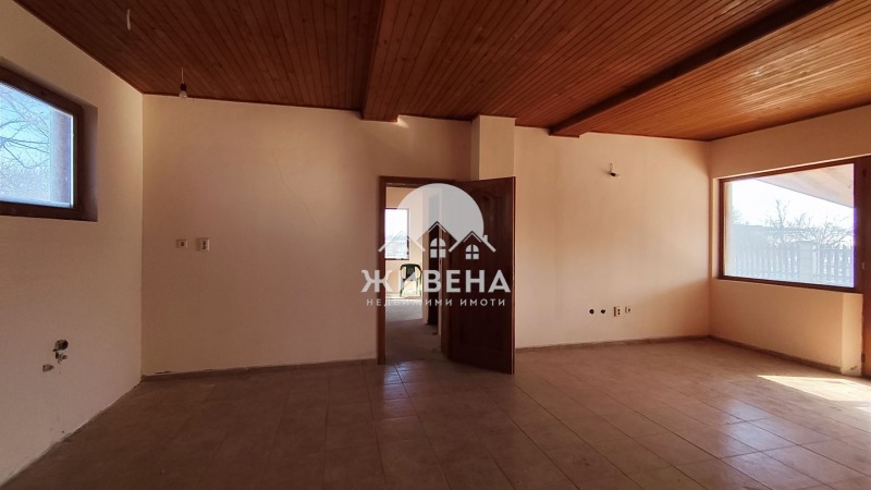 Продава КЪЩА, с. Селце, област Добрич, снимка 8 - Къщи - 50227206