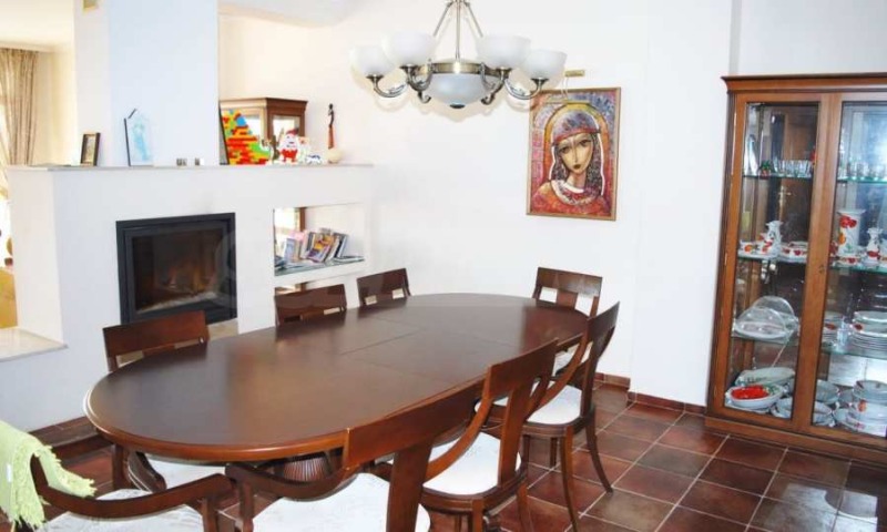 Продава КЪЩА, гр. Свети Влас, област Бургас, снимка 4 - Къщи - 53136976