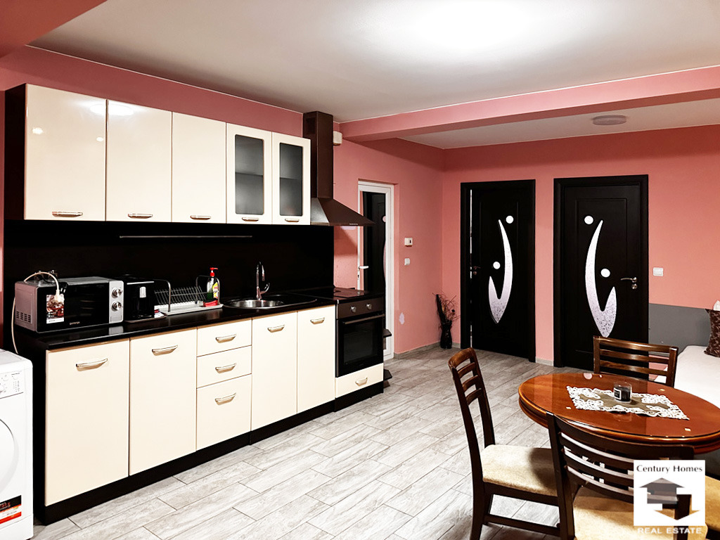 Продава 3-СТАЕН, гр. Велико Търново, Колю Фичето, снимка 2 - Апартаменти - 49790774