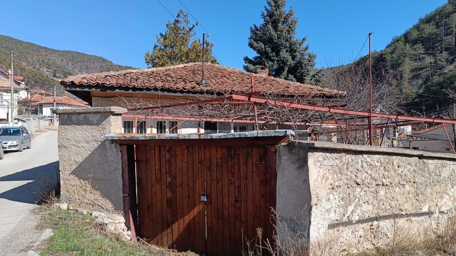 Продава КЪЩА, с. Енина, област Стара Загора, снимка 2 - Къщи - 52932650