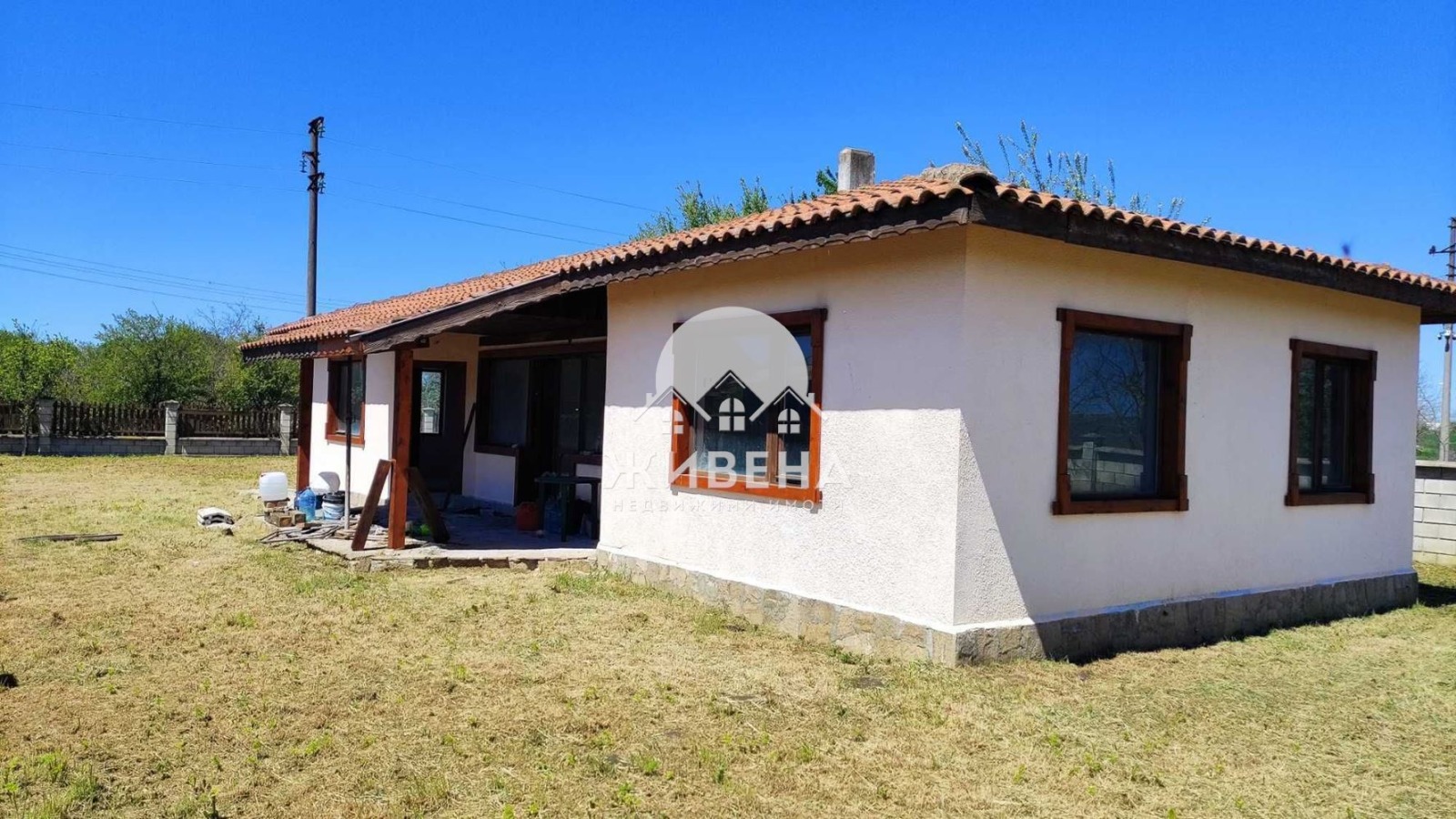 Продава КЪЩА, с. Селце, област Добрич, снимка 2 - Къщи - 50227206