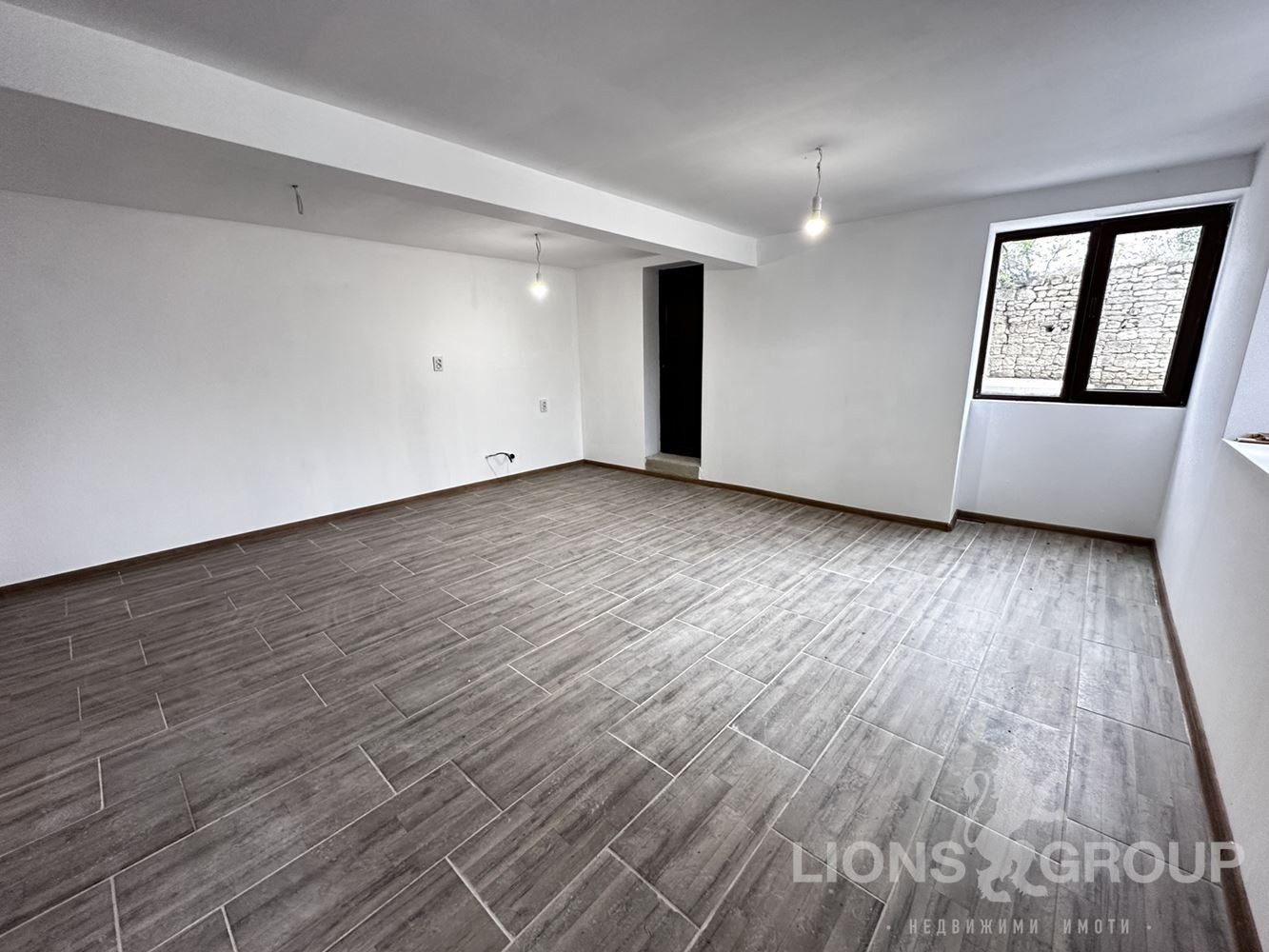 Продава КЪЩА, с. Манастир, област Варна, снимка 5 - Къщи - 54411748