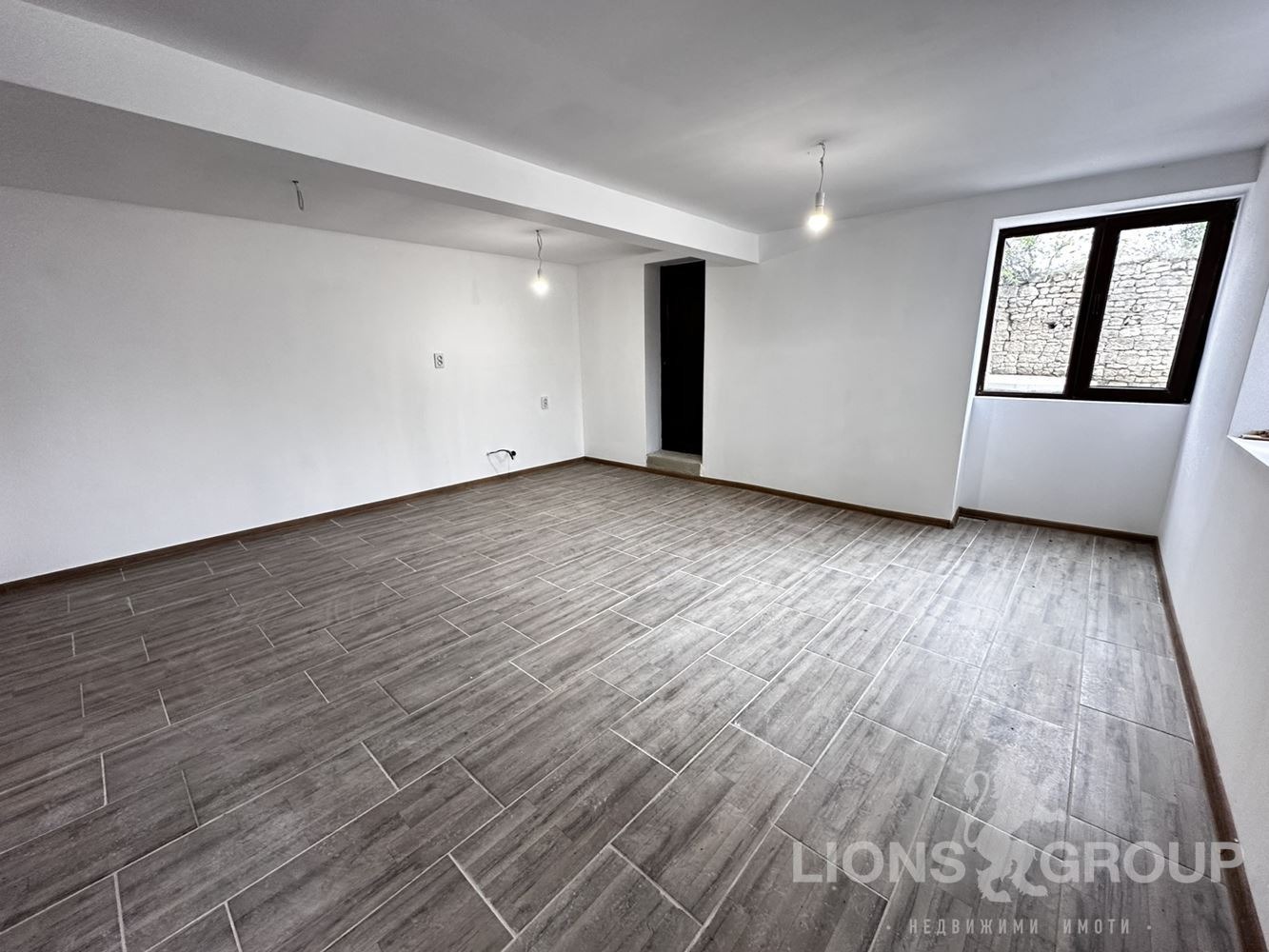 Продава КЪЩА, с. Манастир, област Варна, снимка 3 - Къщи - 54411748