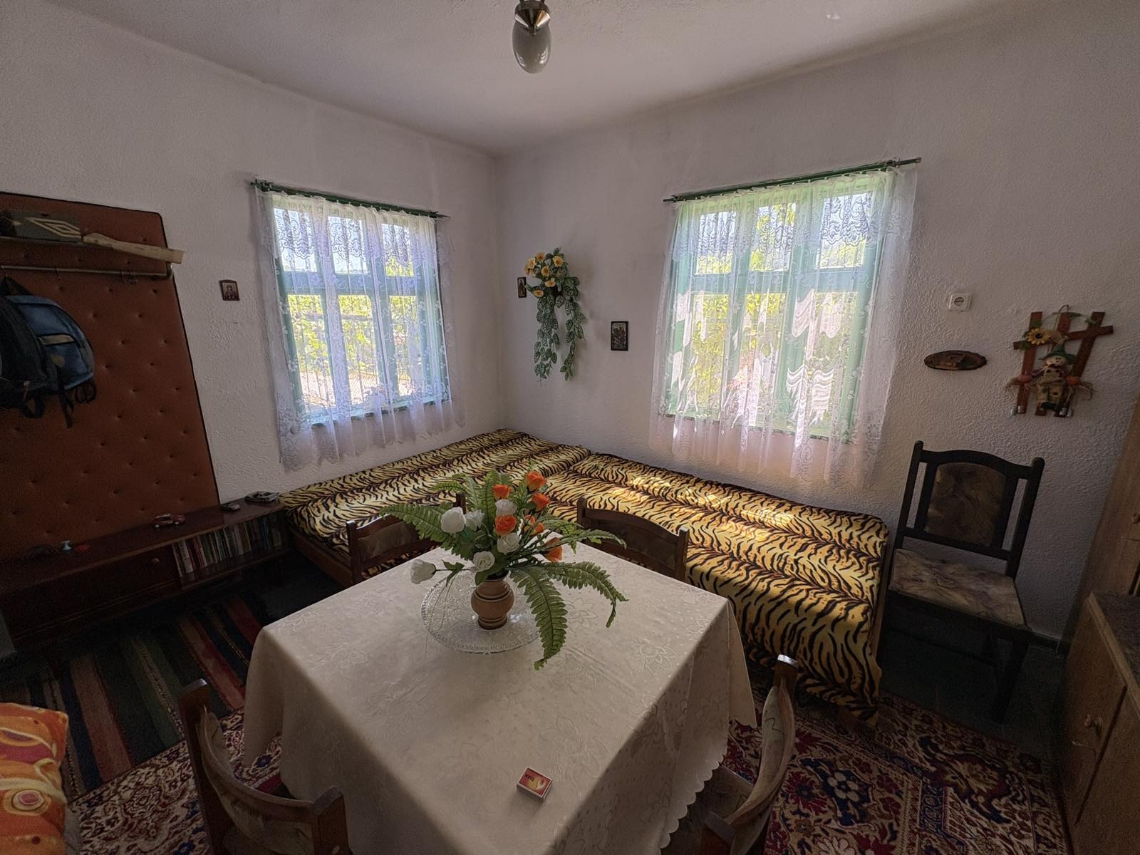 Продава КЪЩА, с. Веселиново, област Шумен, снимка 9 - Къщи - 55625672